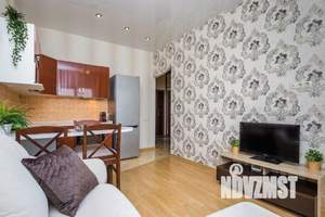 1-к квартира, посуточно, 38м2, 1/1 этаж
