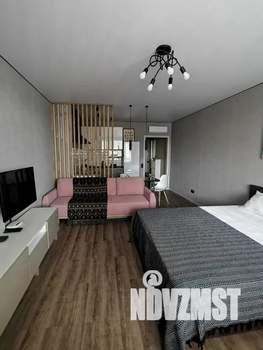 Студия квартира, посуточно, 42м2, 19/25 этаж