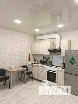 Студия квартира, посуточно, 32м2, 9/10 этаж