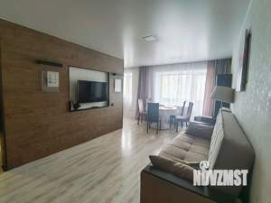 3-к квартира, посуточно, 57м2, 4/5 этаж
