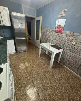 1-к квартира, на длительный срок, 40м2, 8/9 этаж