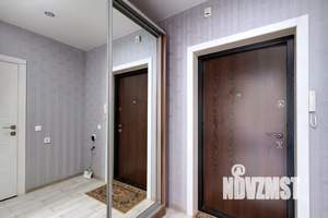 1-к квартира, посуточно, 35м2, 2/25 этаж