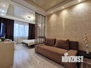 1-к квартира, посуточно, 42м2, 1/1 этаж
