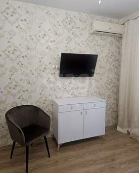 1-к квартира, на длительный срок, 54м2, 8/17 этаж