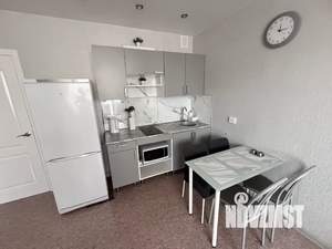 Студия квартира, посуточно, 25м2, 5/17 этаж