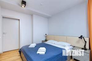 3-к квартира, посуточно, 65м2, -1/8 этаж