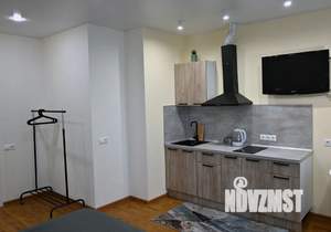 Студия квартира, посуточно, 29м2, 10/25 этаж