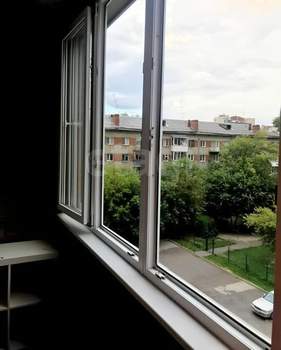 1-к квартира, на длительный срок, 42м2, 4/10 этаж