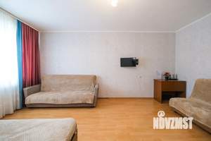 1-к квартира, посуточно, 38м2, 1/1 этаж