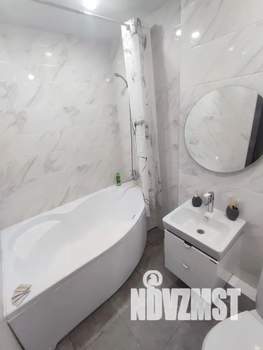 1-к квартира, посуточно, 40м2, 7/25 этаж