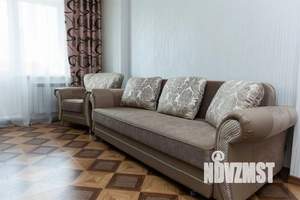 1-к квартира, посуточно, 42м2, 1/1 этаж