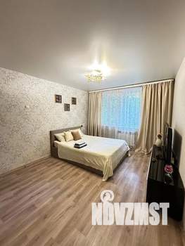 1-к квартира, посуточно, 35м2, 1/5 этаж