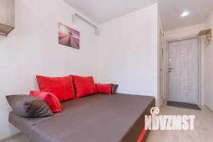 Студия квартира, посуточно, 18м2, 1/5 этаж