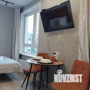 Студия квартира, посуточно, 28м2, 17/17 этаж