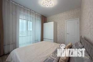 1-к квартира, посуточно, 40м2, 5/30 этаж