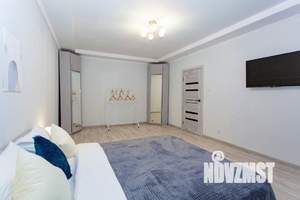 1-к квартира, посуточно, 42м2, 1/1 этаж