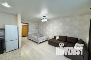 1-к квартира, посуточно, 38м2, 7/17 этаж