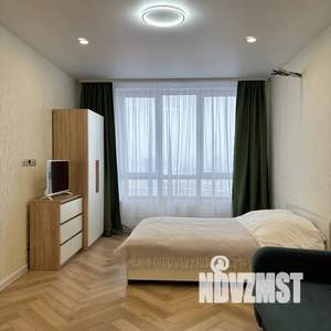 Студия квартира, посуточно, 30м2, 25/25 этаж