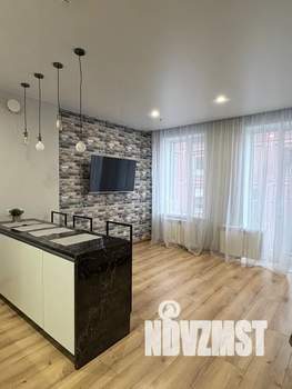 1-к квартира, посуточно, 38м2, 5/18 этаж