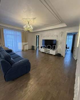 4-к квартира, на длительный срок, 125м2, 5/7 этаж