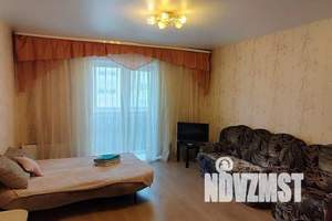 1-к квартира, посуточно, 35м2, 6/9 этаж