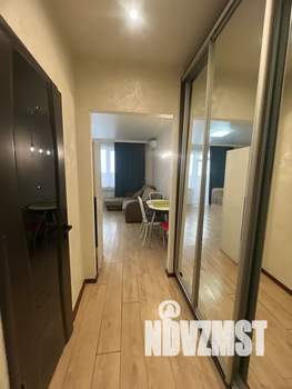 Студия квартира, посуточно, 30м2, 13/25 этаж