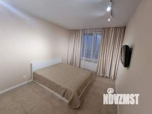 2-к квартира, посуточно, 40м2, 13/24 этаж