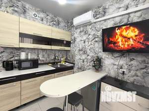 2-к квартира, посуточно, 40м2, 17/17 этаж