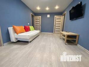 3-к квартира, посуточно, 47м2, 3/5 этаж