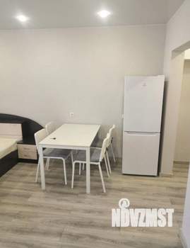 Студия квартира, на длительный срок, 38м2, 2/10 этаж