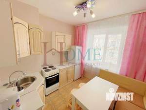 2-к квартира, на длительный срок, 58м2, 8/10 этаж
