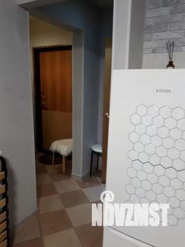 Студия квартира, посуточно, 30м2, 3/18 этаж