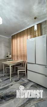 2-к квартира, на длительный срок, 65м2, 3/25 этаж