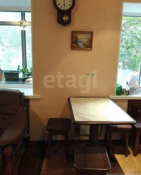 3-к квартира, на длительный срок, 44м2, 3/5 этаж