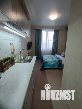 Студия квартира, посуточно, 20м2, 1/18 этаж