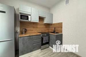 1-к квартира, посуточно, 35м2, 7/17 этаж