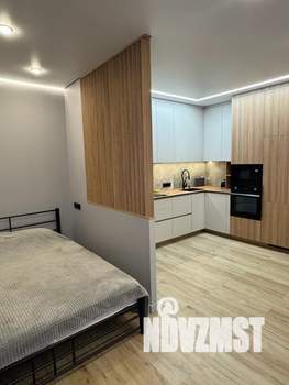 Студия квартира, посуточно, 37м2, 19/24 этаж