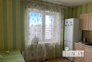 1-к квартира, посуточно, 38м2, 10/10 этаж