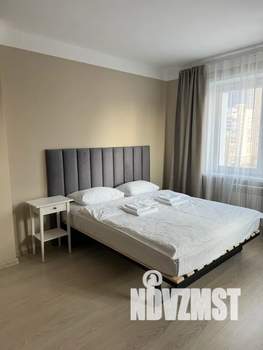 1-к квартира, посуточно, 42м2, 9/27 этаж
