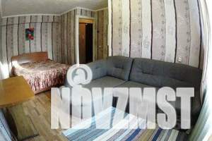 1-к квартира, посуточно, 36м2, 2/9 этаж