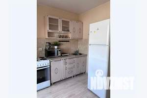 1-к квартира, посуточно, 40м2, 7/17 этаж