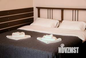 1-к квартира, посуточно, 43м2, 1/1 этаж