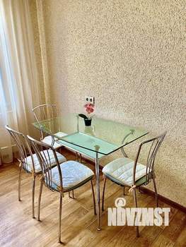 3-к квартира, посуточно, 63м2, 2/9 этаж