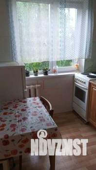 2-к квартира, на длительный срок, 45м2, 5/5 этаж