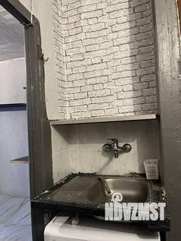 Студия квартира, посуточно, 14м2, 4/5 этаж