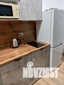 Студия квартира, посуточно, 37м2, 15/17 этаж