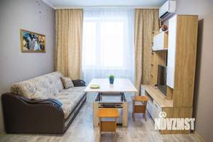 1-к квартира, посуточно, 42м2, 1/1 этаж