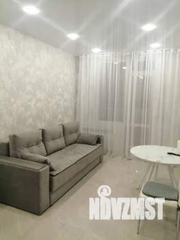 Студия квартира, посуточно, 29м2, 4/23 этаж