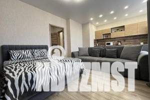 1-к квартира, посуточно, 37м2, 17/25 этаж