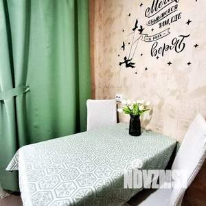 1-к квартира, посуточно, 41м2, 7/9 этаж